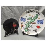 Lot of 2 collector plates