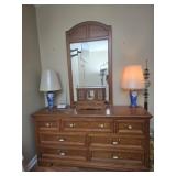 Thomasville 7 drawer dresser with mirror