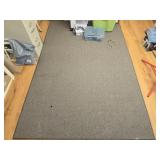 Approx 9' by 6' area rug