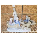 Lot of 3 porcelain figurines