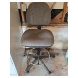 Tall Roll Around Office Chair