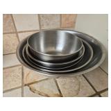 Lot of 5 stainless steel mixing bowls
