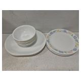 Vintage Corelle dishes