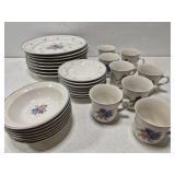 Provincial Bouquet stoneware