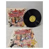 2 vintage Walt Disney vinyl records***