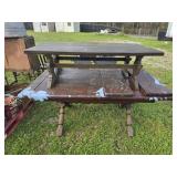 Project table with 2 benches