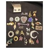 Estate lot of miscellaneous costume jewelry