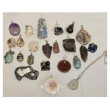 Approx 22 pcs Gemstones Crystal Rocks Pendants