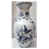 blue and white Chinese porcelain vase