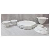 vintage milk glass plates & other milk glass items