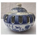 Blue & white porcelain potpourri jar