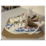 Sperry Crest Vibe Pride White Ladies Size 8.5