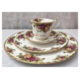 4 pcs set Royal Albert Old Country Roses 1962