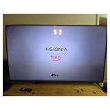 Insignia 65" smart TV NS-65F501NA22 WORKING