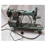 Vtg Modernage Deluxe Precision sewing machine