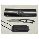 Master USA Knife with Whistle Sheath