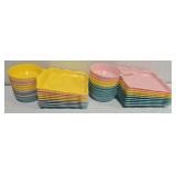 Set of 18 plastic small trays