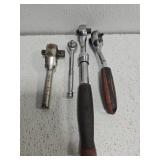 Lot of 4 ratchets