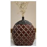 Red Decorative vase with baby breathe
