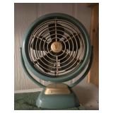 Older metal Vornado small fan