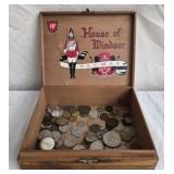 Vintage cigar box w currency around the world