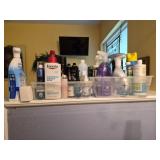 Estate lot of household items
