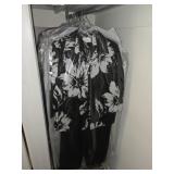 Closet Lot of Very Nice Ladies Clothing PETITE