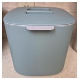 Blue Ginkgo Kitchen Compost Bin