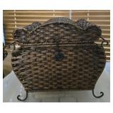 Basket with hinged lid