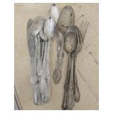 Estate lot of utensils