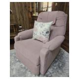 Short pink recliner