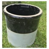 6 pottery crock