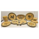 22 pcs of Pfaltzgraff American Collection Dishes