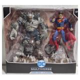 DC MULTIVERSE Batman & Earth figurines