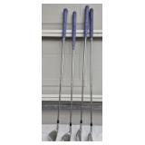 4 Callaway golf clubs