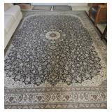 Pinnacle sphinx 9'6' x 12'7' area rug with 2 d