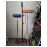 Lot of 3 brooms