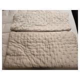 Lot of 2 Quince comforters
