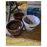 Lot of 3 planters