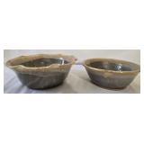 Lot of 2 pottery bowls signed by potter