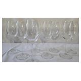 Lot of 8 wine glasses