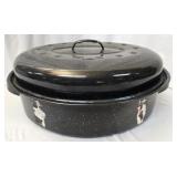 Vintage speckled enamel roasting pot with lid