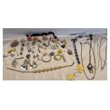 Vtg lot of clip on earrings & more