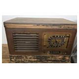 Vintage wood radio