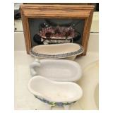 Lot of Household Bathtub Decor