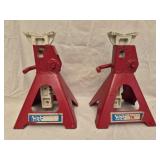 pair of red 3 ton ratcheting axle jack stands