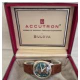 Vtg Bulova Accutron Spaceview watch w box