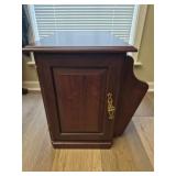 Wooden accent end table
