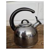 Aluminum teapot