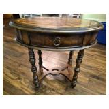 Vtg traditional style oval wooden end